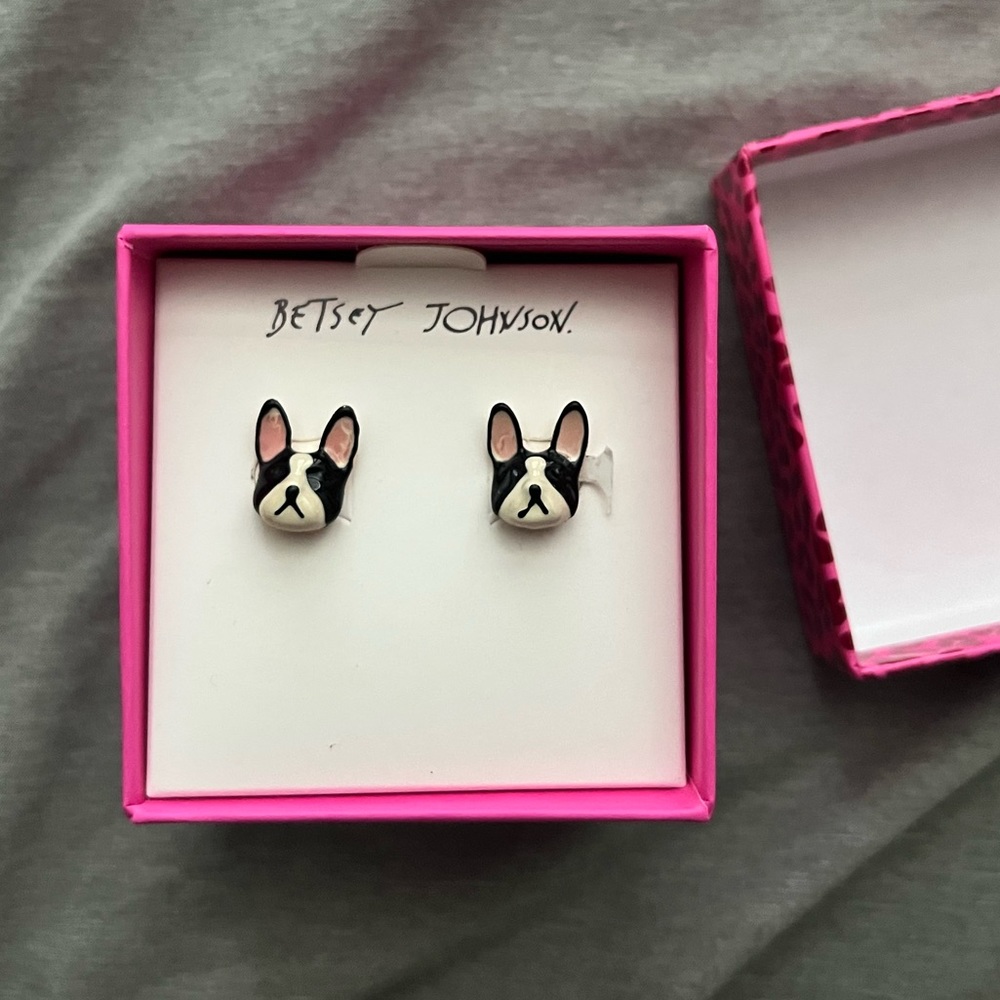 NWT Betsey Johnson French Bulldog Earrings